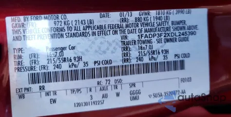 2013 Ford Focus Se z USA, uszkodzony, nr VIN 1FADP3F2XDL245390